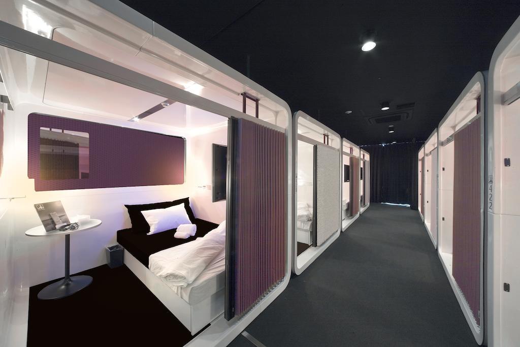 First Cabin Hakata Фукуока Екстер'єр фото